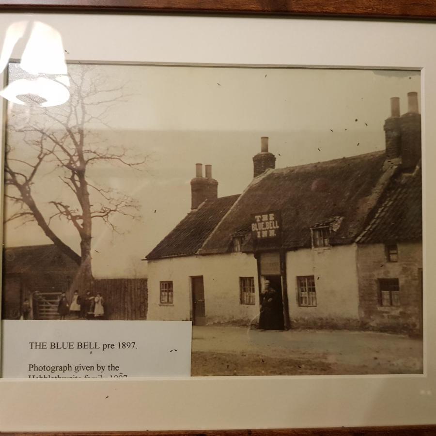 The Blue Bell Inn Weaverthorpe Exterior photo